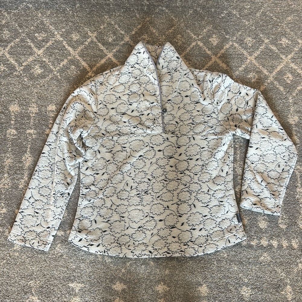 Woolrich Flower Patterned Pullover Women’s size Medium
